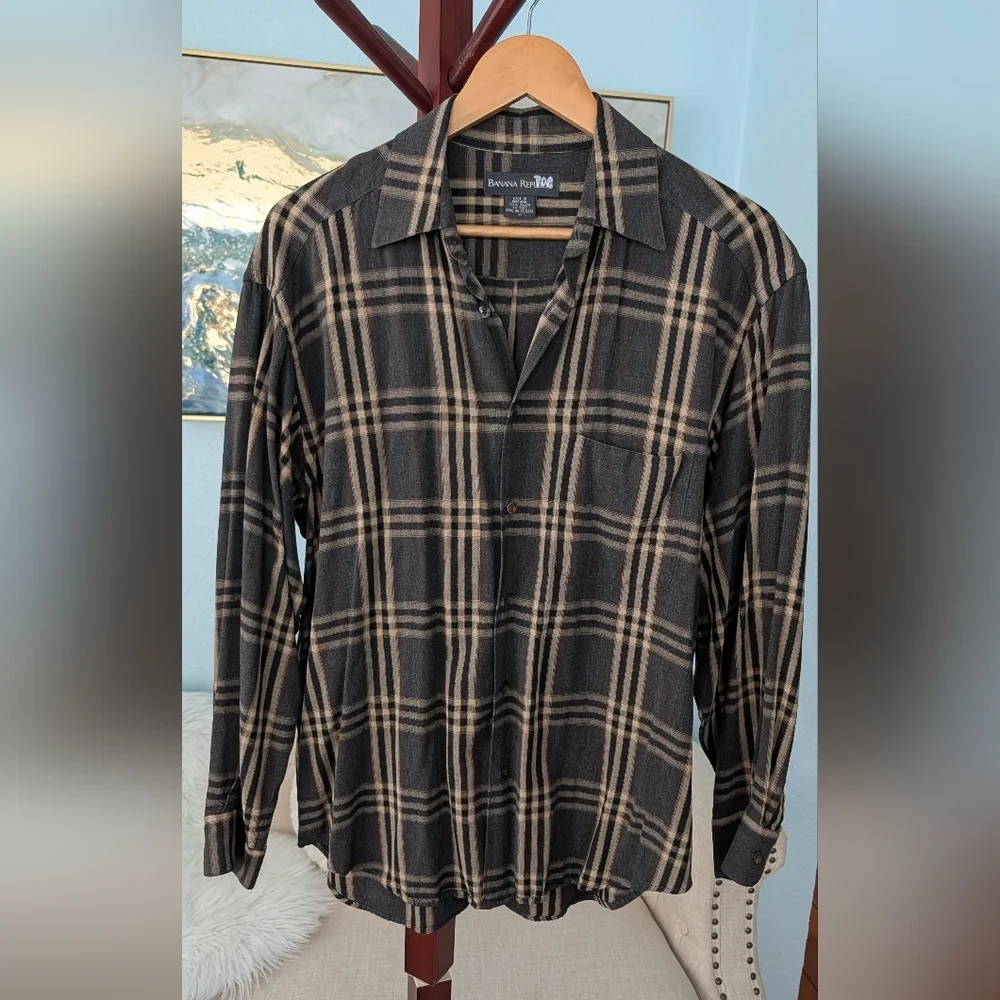 Banana Republic Black and Tan Plaid Men's Shirt Size M